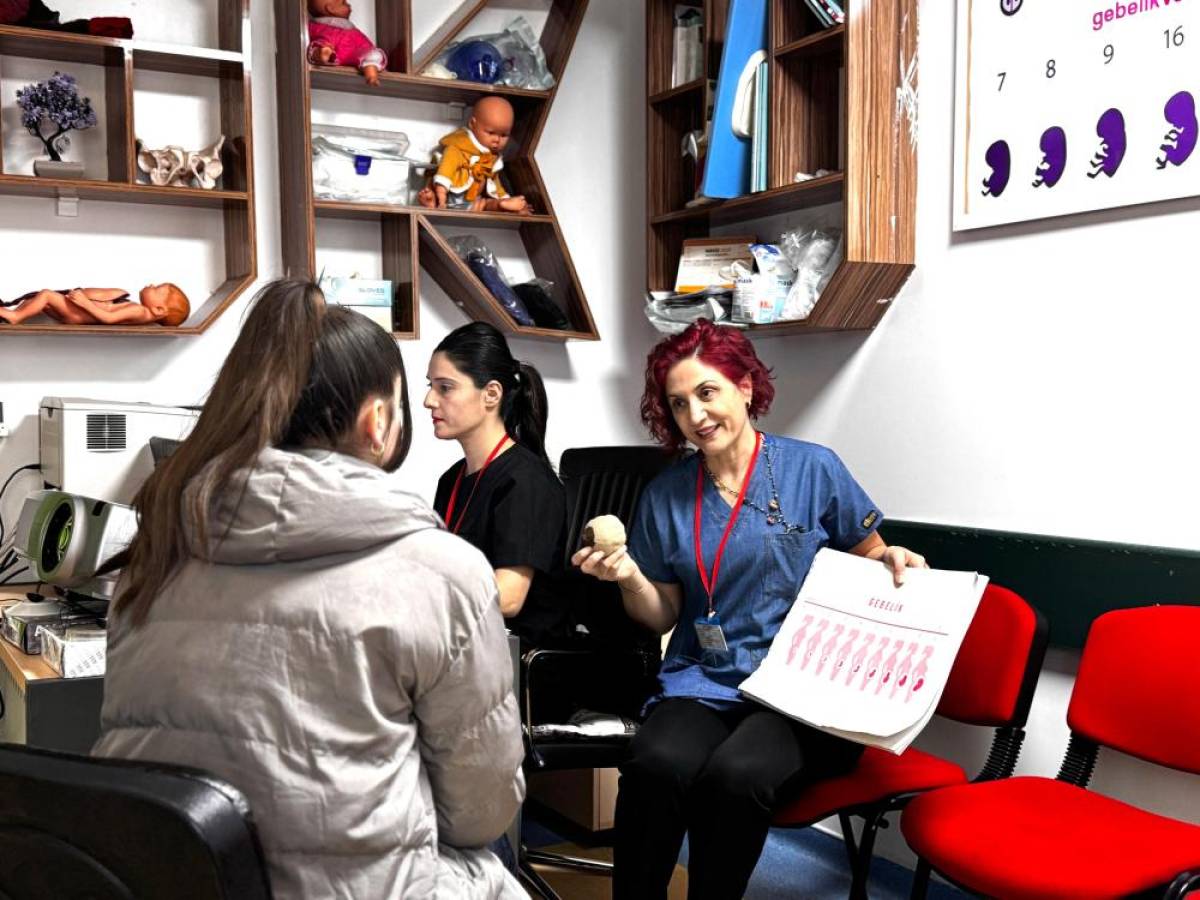 Diyarbakır'da ebe polikliniği akşam de hizmet verecek