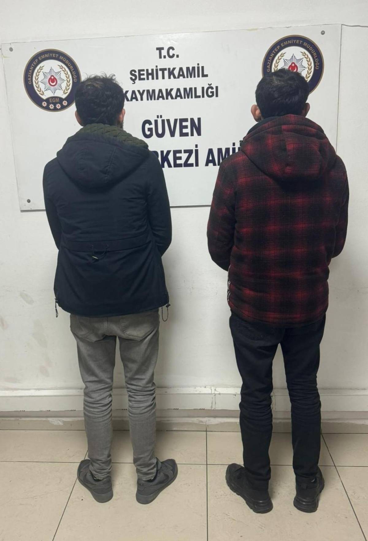 Gaziantep'te silah kaçakçılığı operasyonunda 5 şüpheli yakalandı