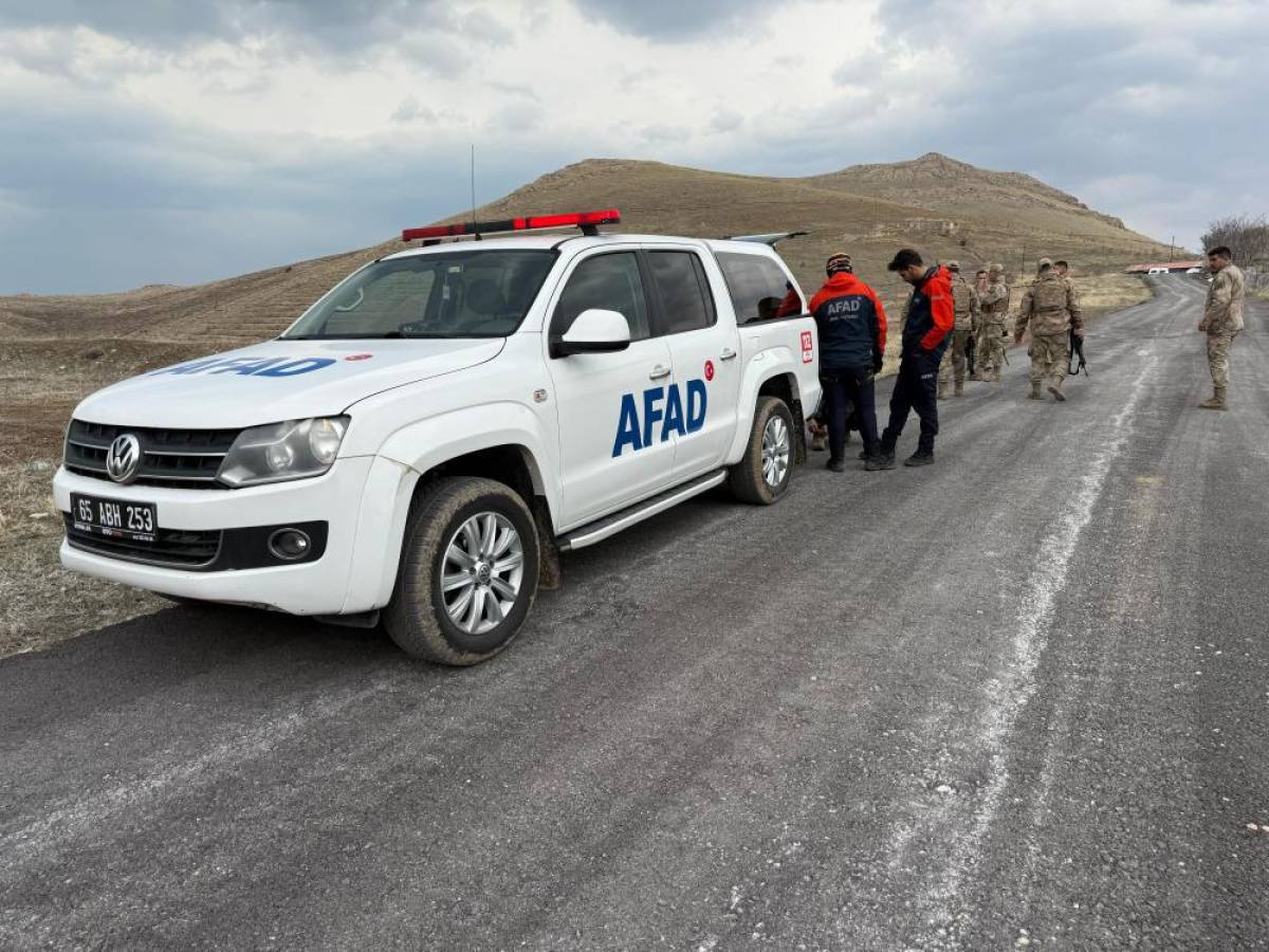 GÜNCELLEME - Artos Dağı'nda mahsur kalan dağcılar kurtarıldı