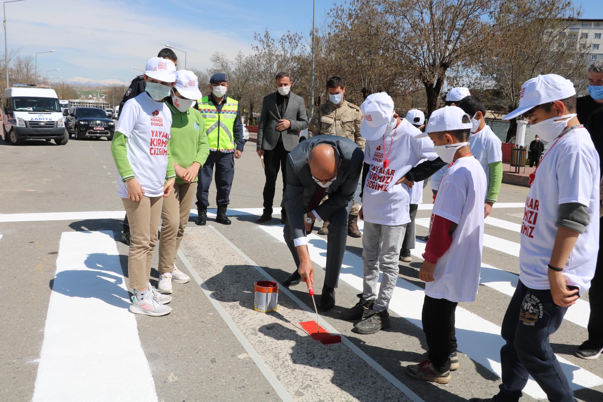 Kurtalan'da "Yaya &Ouml;nceliği Kırmızı &Ccedil;izgimizdir" etkinliği