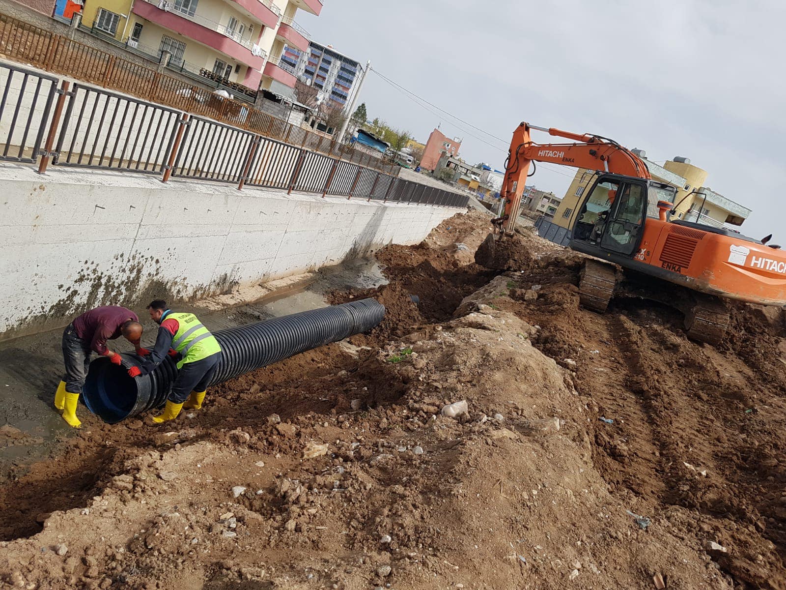 S&uuml;mer Deresi ıslah &ccedil;alışmaları devam ediyor
