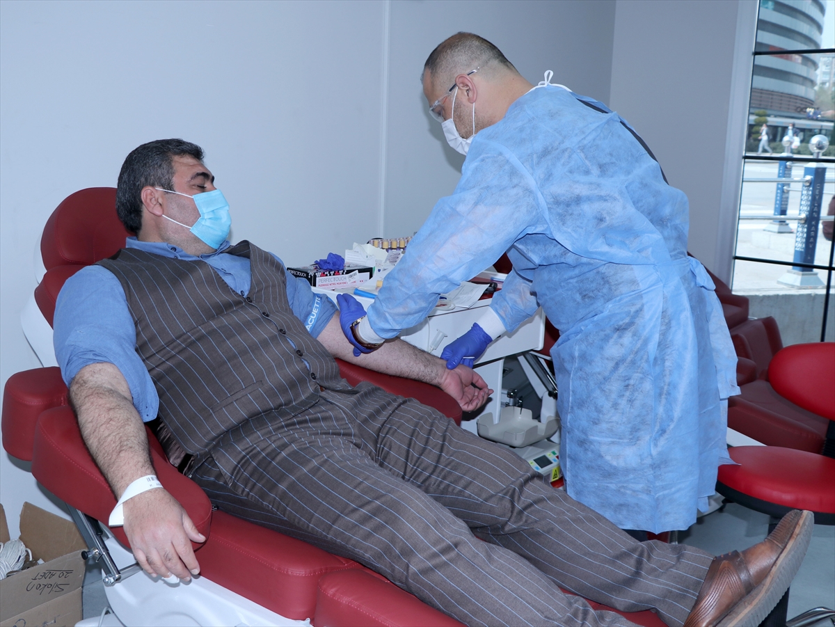 T&uuml;rk Kızılay vatandaşları ramazanda kan bağışına davet ediyor