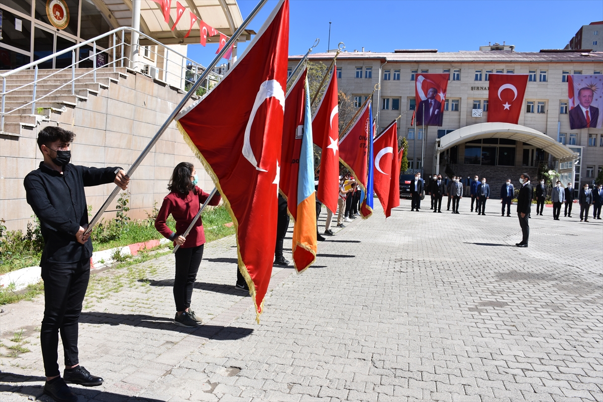 Şırnak ve Siirt'te 23 Nisan Ulusal Egemenlik ve &Ccedil;ocuk Bayramı t&ouml;renlerle kutlandı