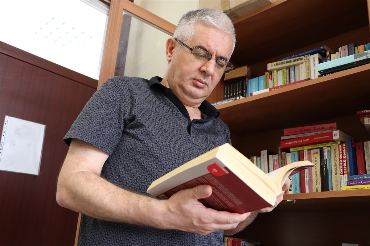 Sİ&Uuml; &Ouml;ğretim &Uuml;yesi Do&ccedil;. Dr. Şerif Demir'den, Biden'in 1915 olaylarını "soykırım" olarak nitelemesine tepk