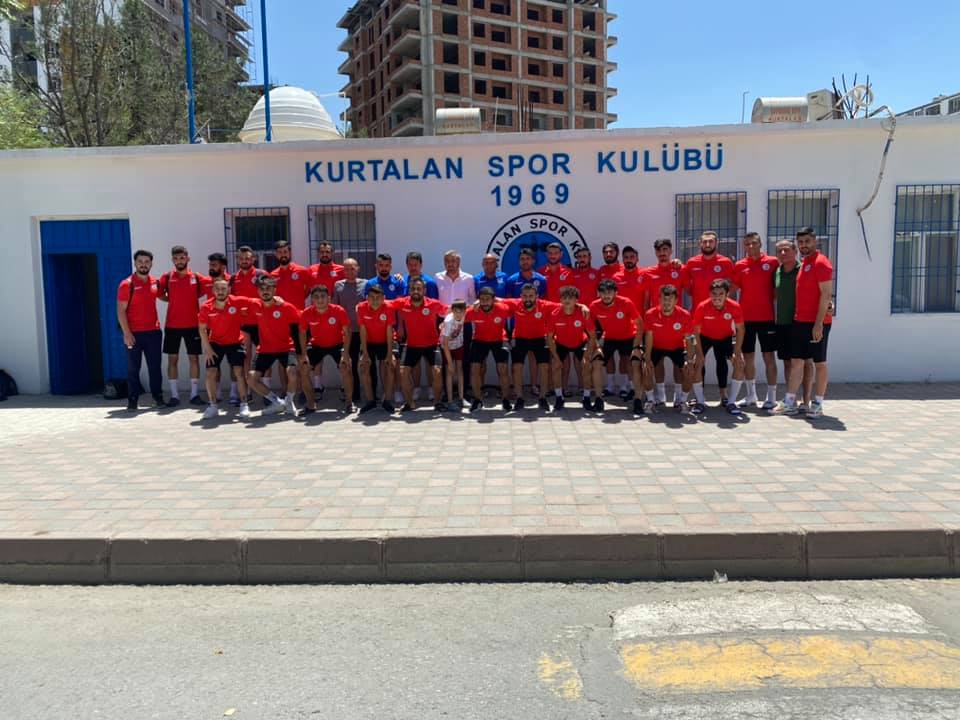 Kurtalanspor çeyrek finalde elendi
