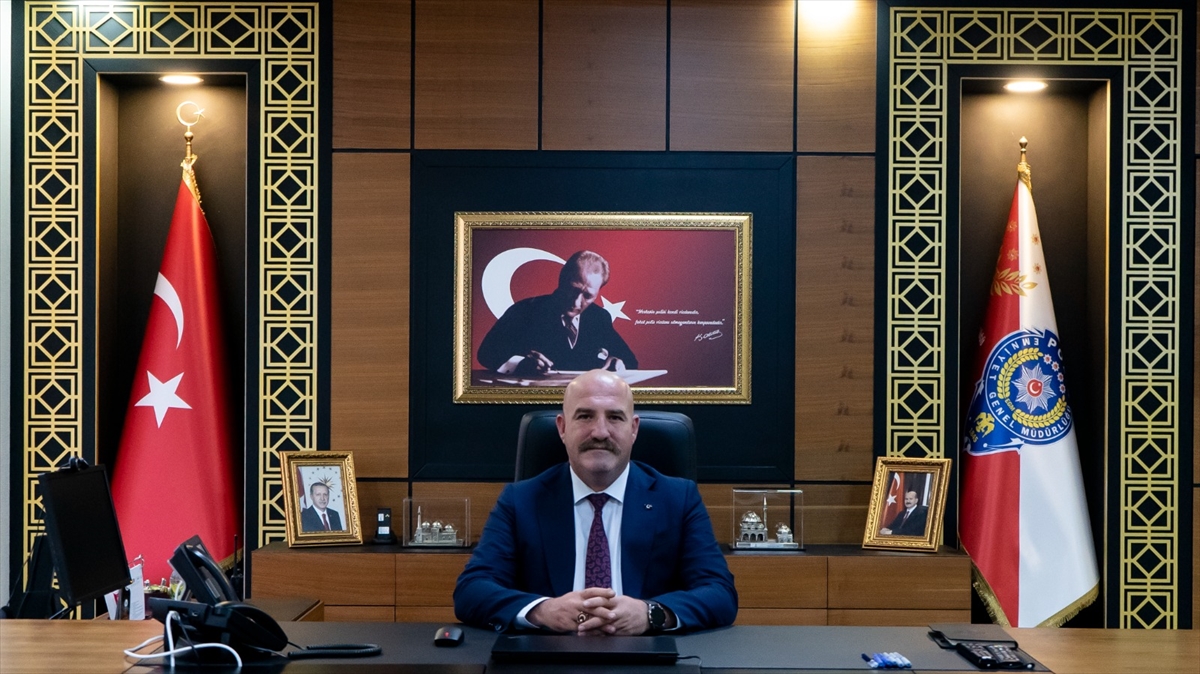 Siirt Emniyet M&uuml;d&uuml;r&uuml; Yılmaz, g&ouml;revine başladı