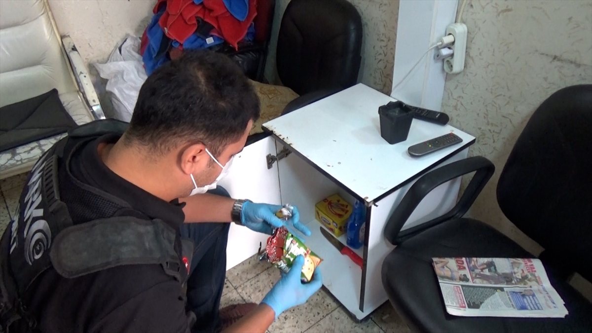 Uyuşturucu operasyonunda  2 kişi tutuklandı