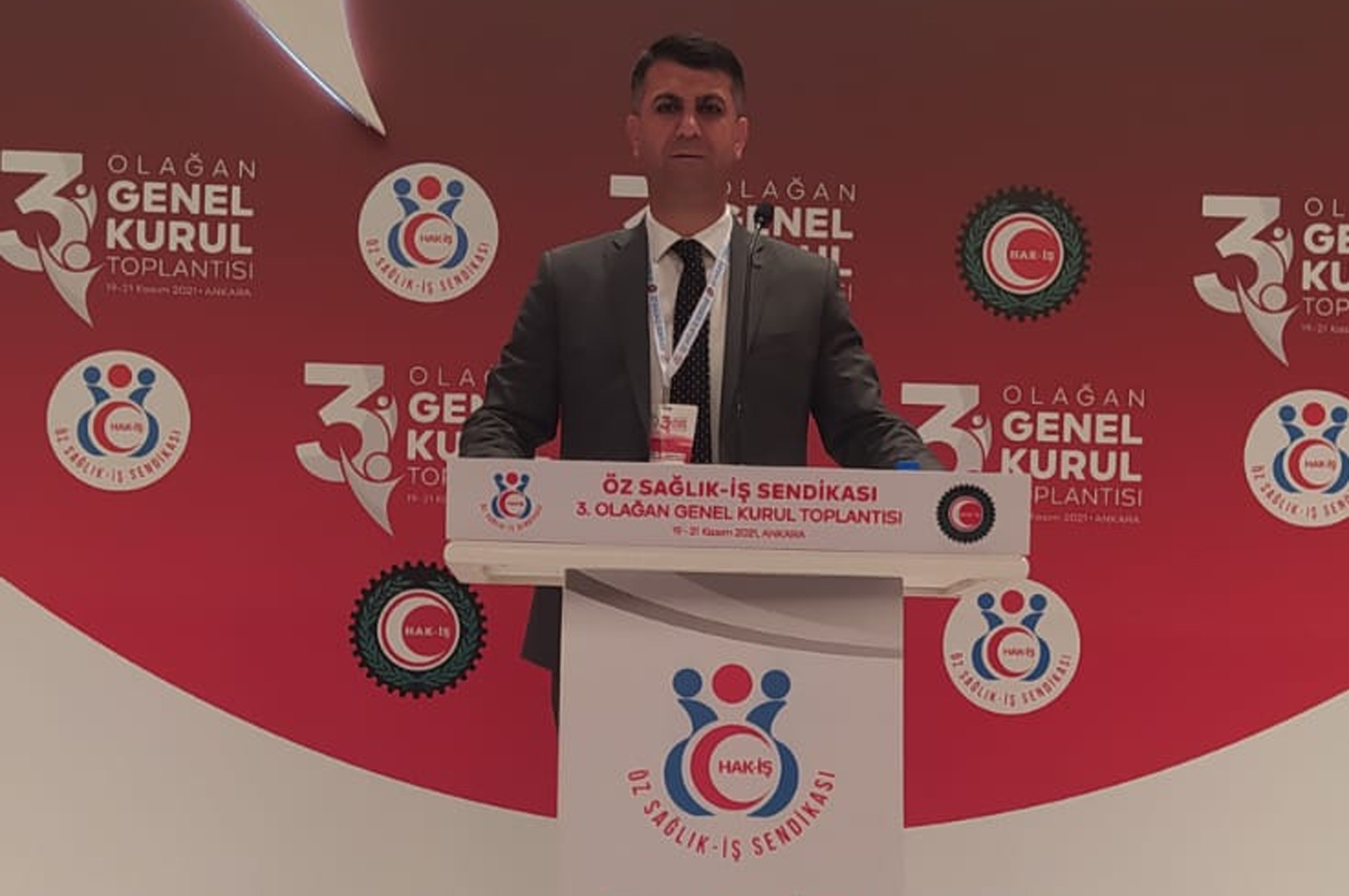 Sağlık İş&ccedil;isi Emeğinin Hakkını İstiyor