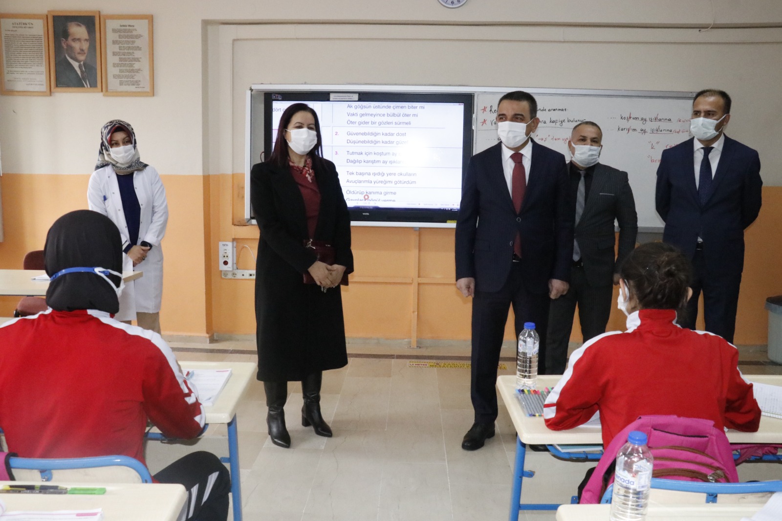 Hacıbektaşoğlu, Eğitim Kurumlarını Ziyaret Etti
