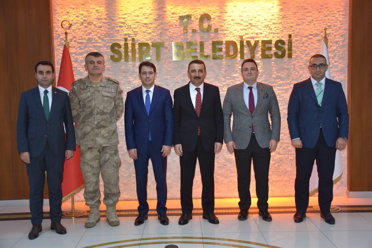 &Ccedil;elenk&rsquo;ten, Vali Hacıbektaşoğlu&rsquo;na Nezaket Ziyareti