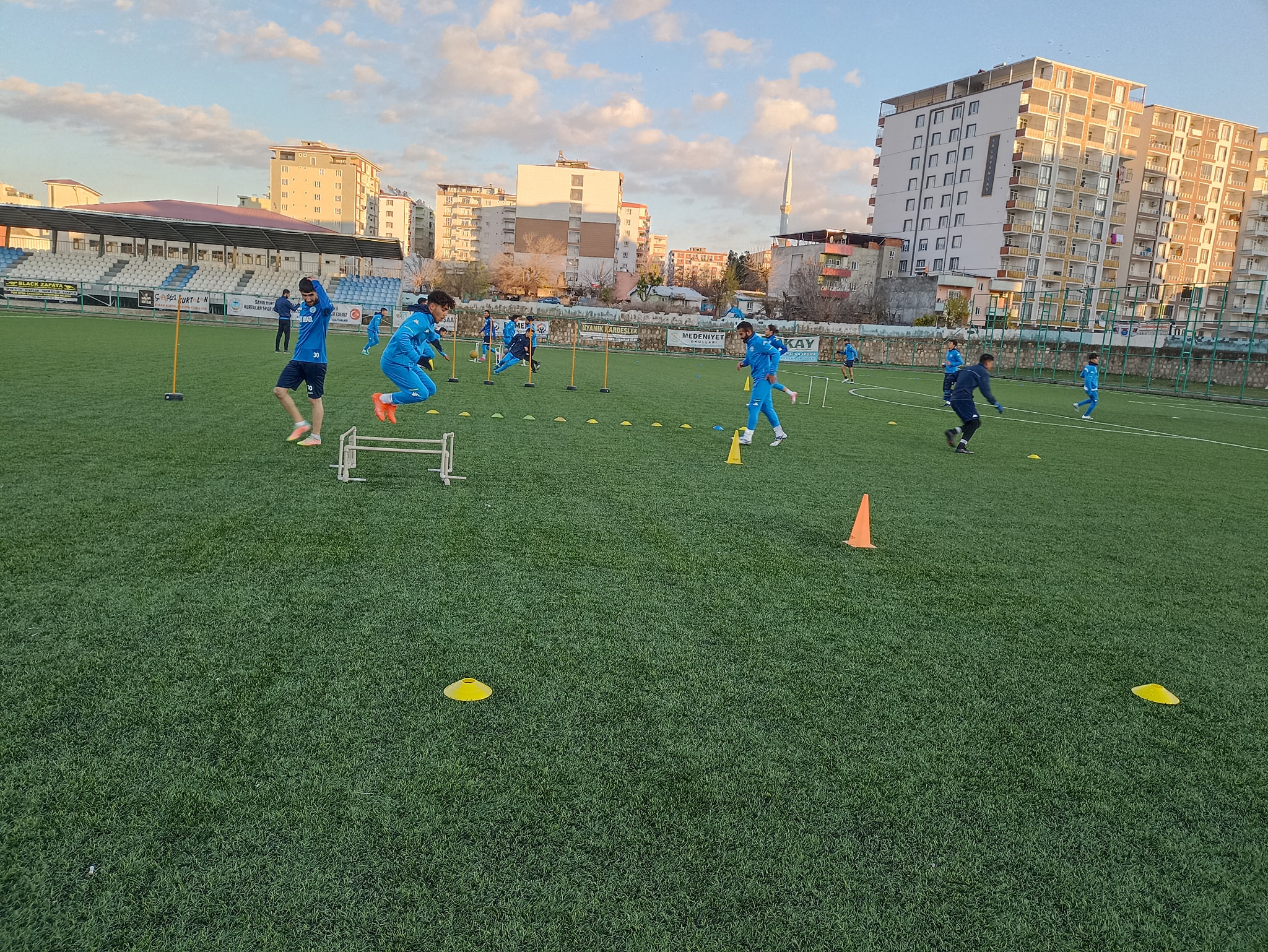 Kurtalanspor’a 5 yeni transfer