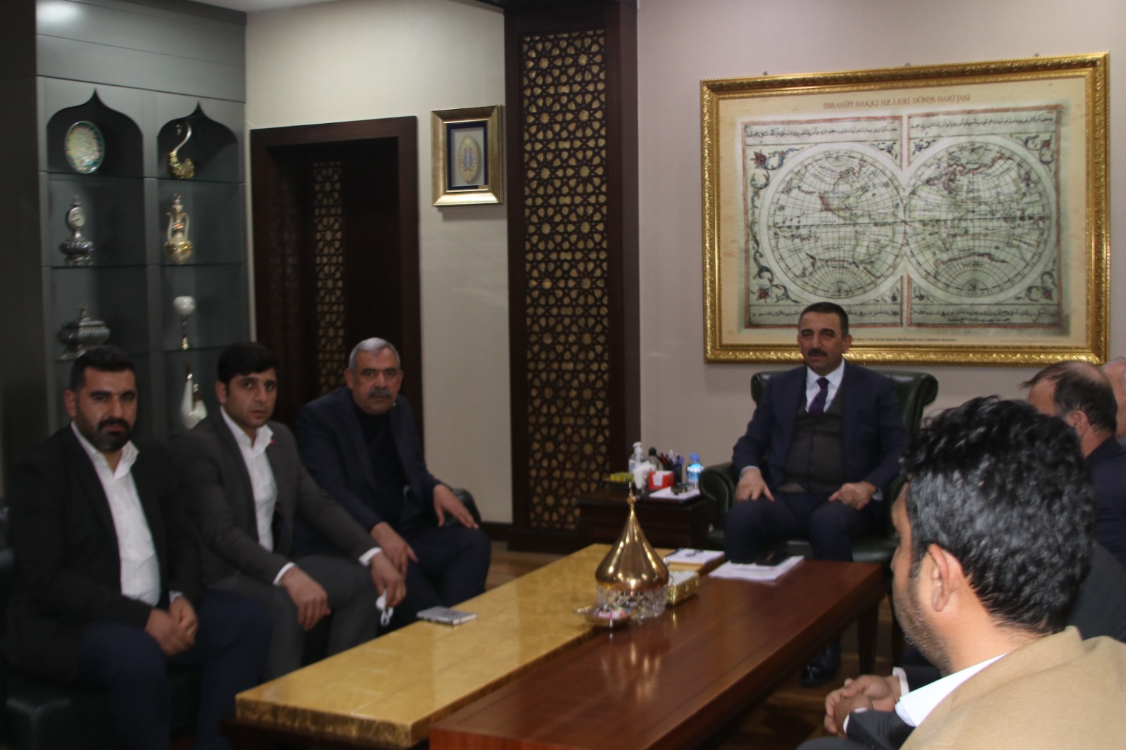 Siirt Gazi Ve Şehit Ailelerinden  Vali Hacıbektaşoğlu&rsquo;na Ziyaret