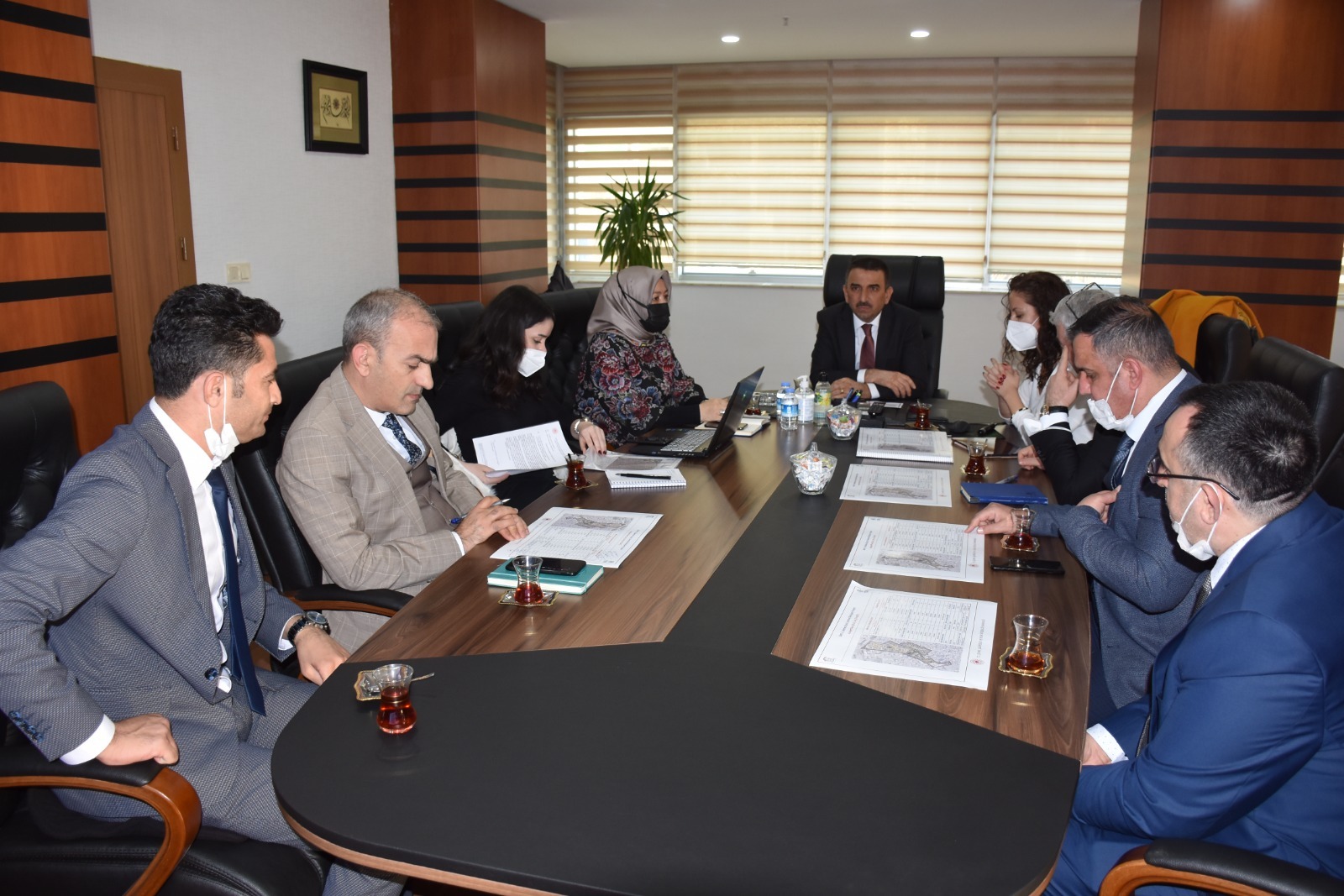 Vali Hacıbektaşoğlu, Kentsel D&ouml;n&uuml;ş&uuml;m Projesiyle İlgili Bilgiler Aldı