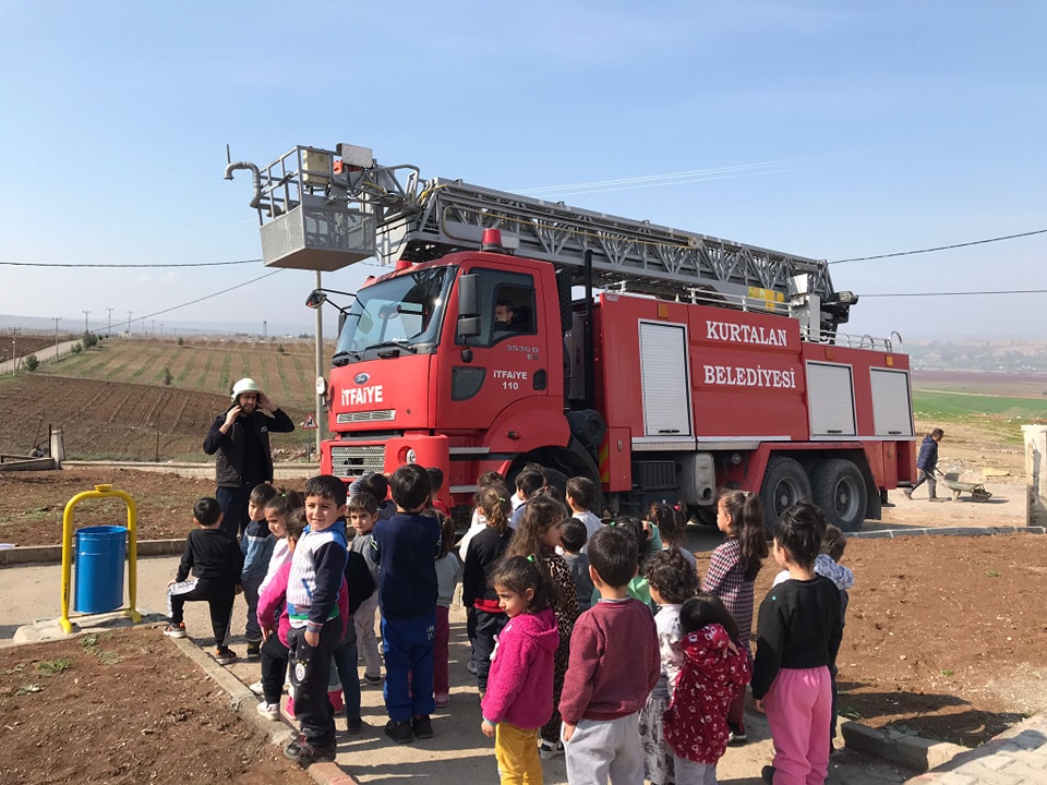 &Ouml;ğrencilere yangın eğitimi