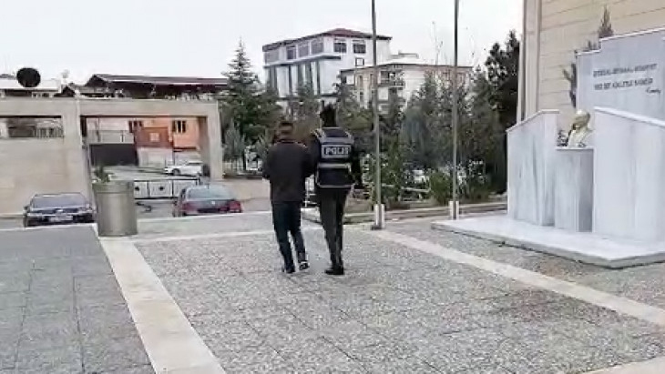İnşaat Demiri &Ccedil;alan Hırsız Tutuklandı