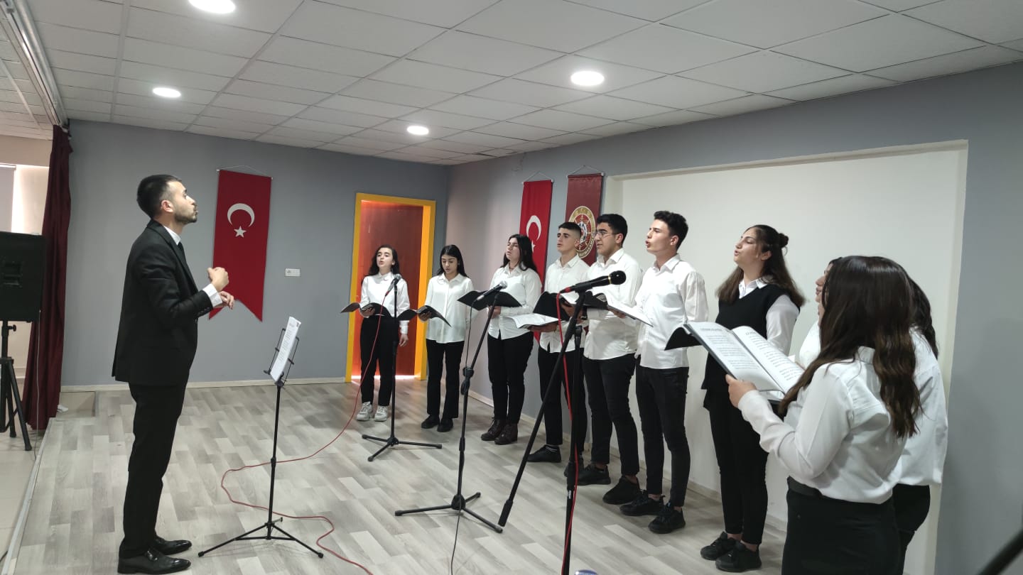12 Mart İstiklal Marşı&rsquo;nın Kabul&uuml; ve Mehmet Akif Ersoy&rsquo;u Anma G&uuml;n&uuml; Programı D&uuml;zenlendi