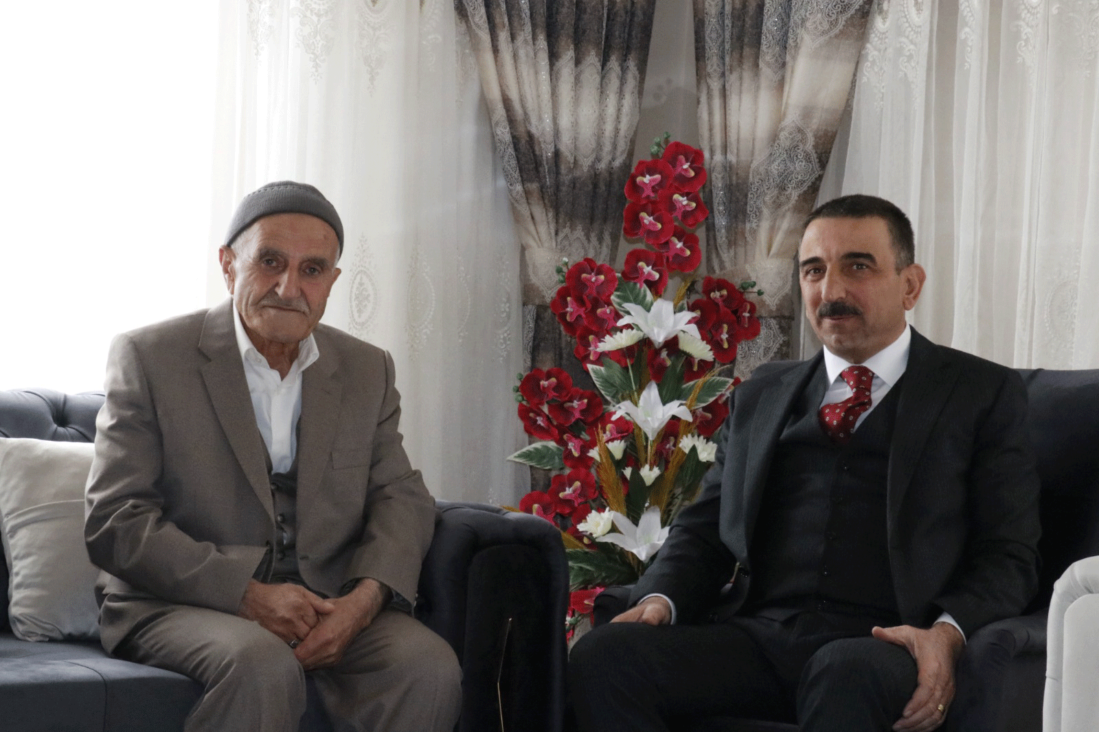 Hacıbektaşoğlu Şehit Ailesini  Ziyaret Etti