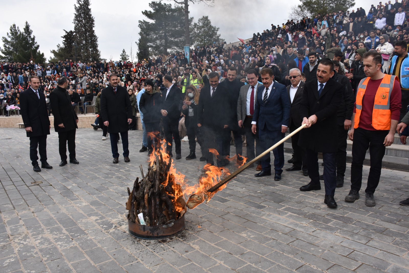 SİİRT&rsquo;TE NEVRUZ COŞKUSU