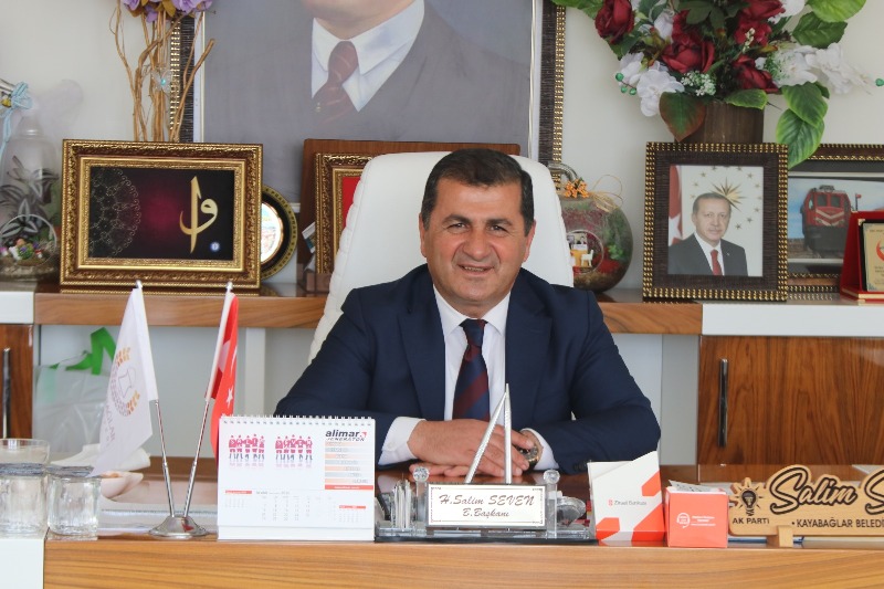 &Uuml;niversite &ouml;ğrencilerine belediyeden destek