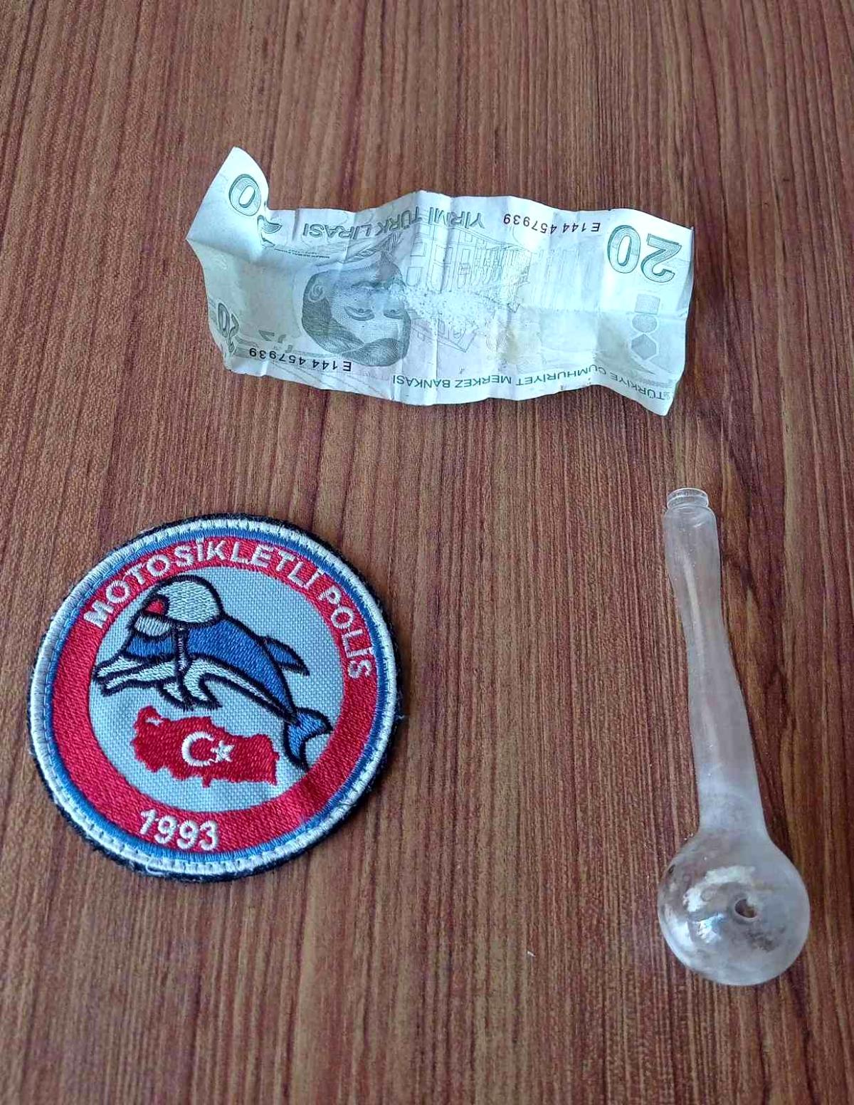 Paraya sarılı uyuşturucu madde ele ge&ccedil;irildi