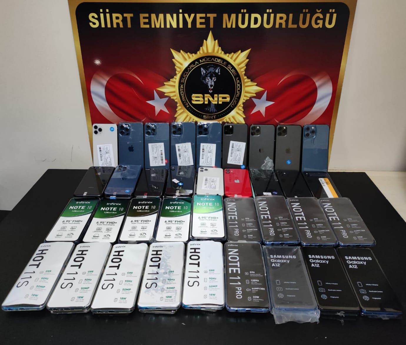 79 Adet G&uuml;mr&uuml;k Ka&ccedil;ağı  Telefon Ele Ge&ccedil;irildi