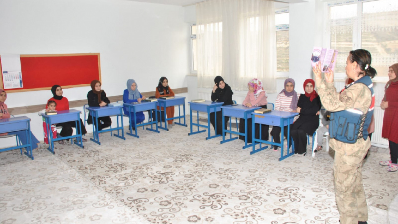 Jandarma Ekipleri Kades Uygulamasını Tanıttı