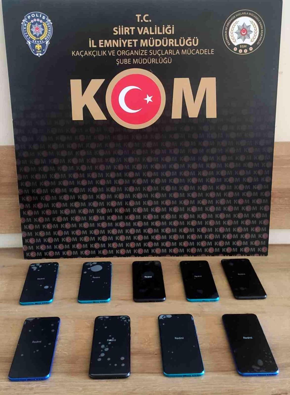 Siirt'te 9 adet ka&ccedil;ak cep telefonu ele ge&ccedil;irildi