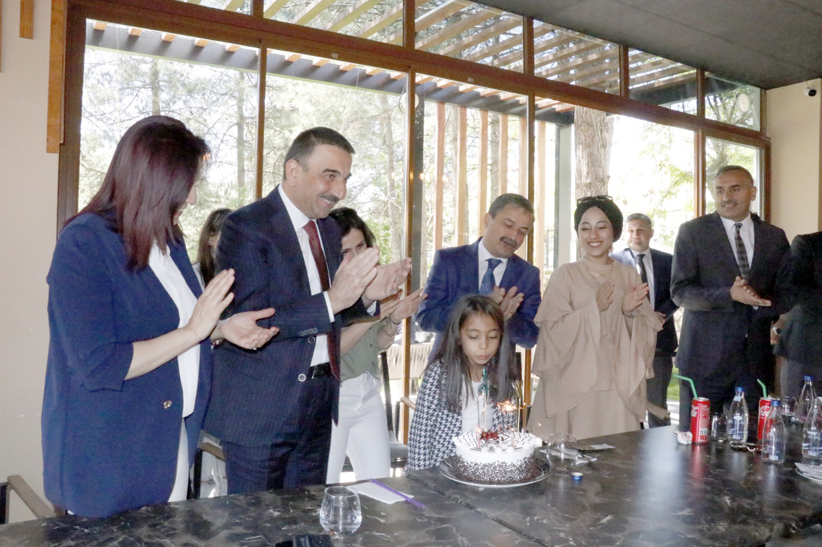 Siirt'te Talasemi Hastası &Ccedil;ocuğa Doğum G&uuml;n&uuml; S&uuml;rprizi