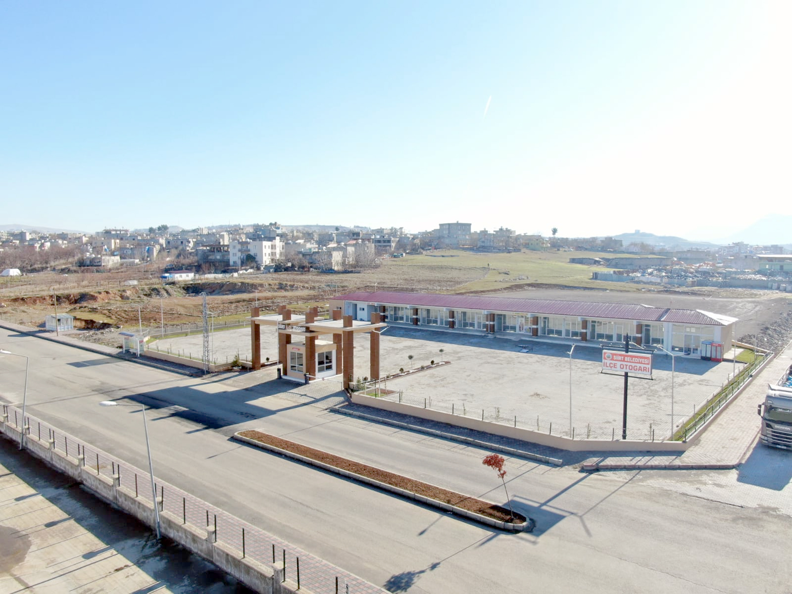İl&ccedil;e Otogarının Şehir Dışına Taşınması Vatandaşı Mağdur Ediyor