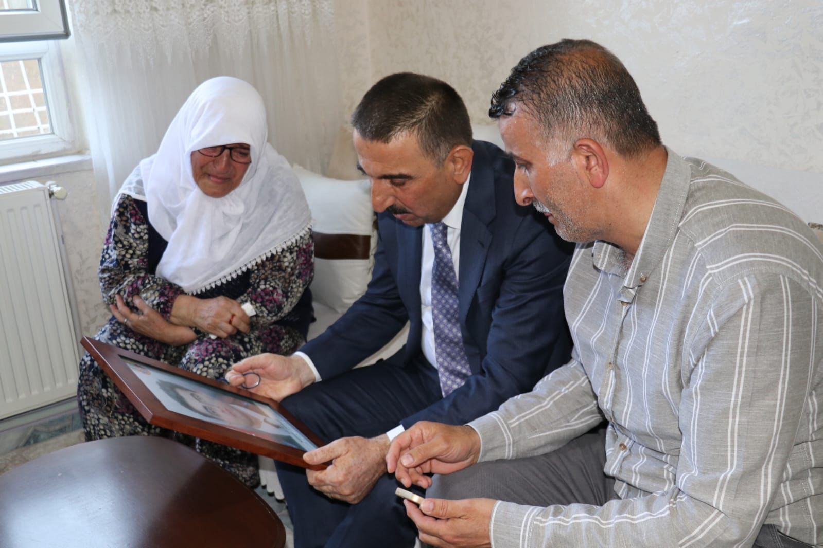Vefat Eden Askerin  Ailesine Taziye Ziyareti