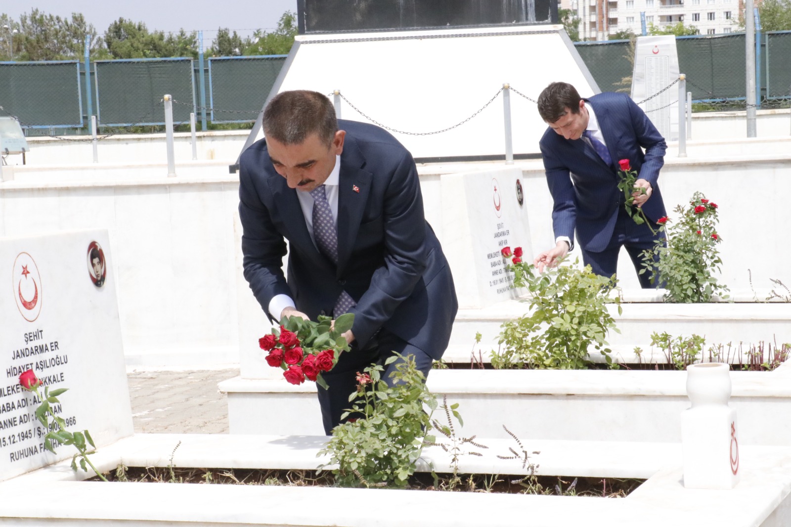 Şehitliğe Bayram Ziyareti