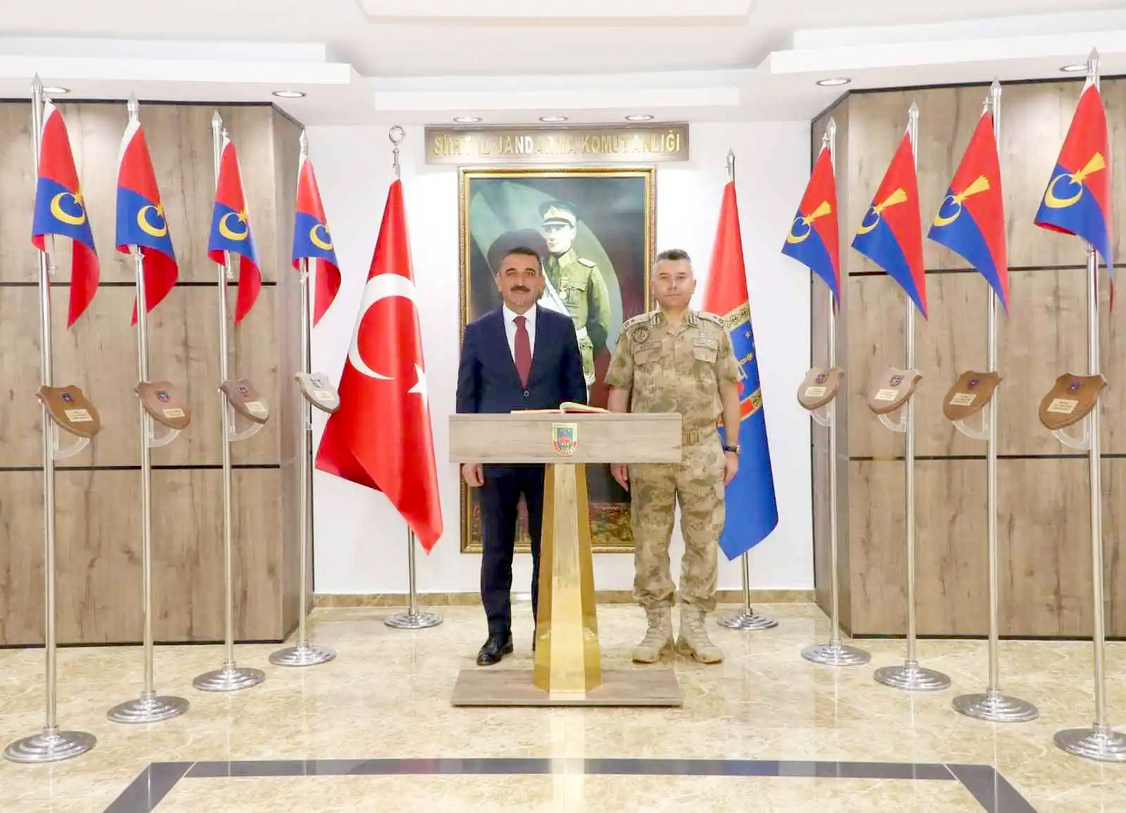 Valisi Hacıbektaşoğlu&rsquo;ndan B&uuml;y&uuml;k'e hayırlı olsun ziyareti
