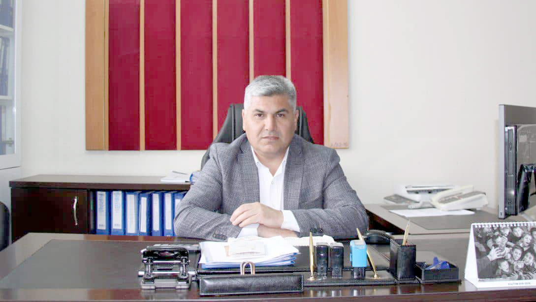 Eğitim-Bir-Sen il&ccedil;e başkanlığına  Abdullah G&ouml;zkaman se&ccedil;ildi
