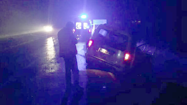 Trafik Kazası: 3 yaralı