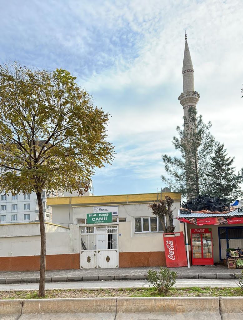 Demokrasi ve Atılım Partisi Kurtalan İl&ccedil;e Başkanı Mehmet Zakir Tuna;&ldquo;Camilerin elektriğinin  kesilmesi kabul edilemez&rdquo;