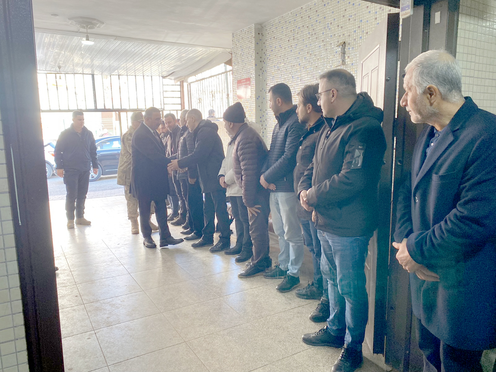 Hacıbektaşoğlu, taziye ziyaretlerine devam ediyor