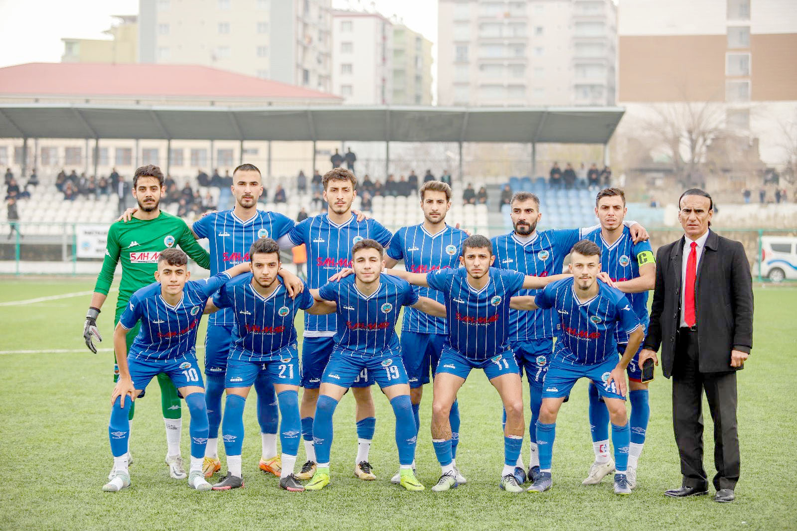 Kurtalanspor zor günler geçiriyor