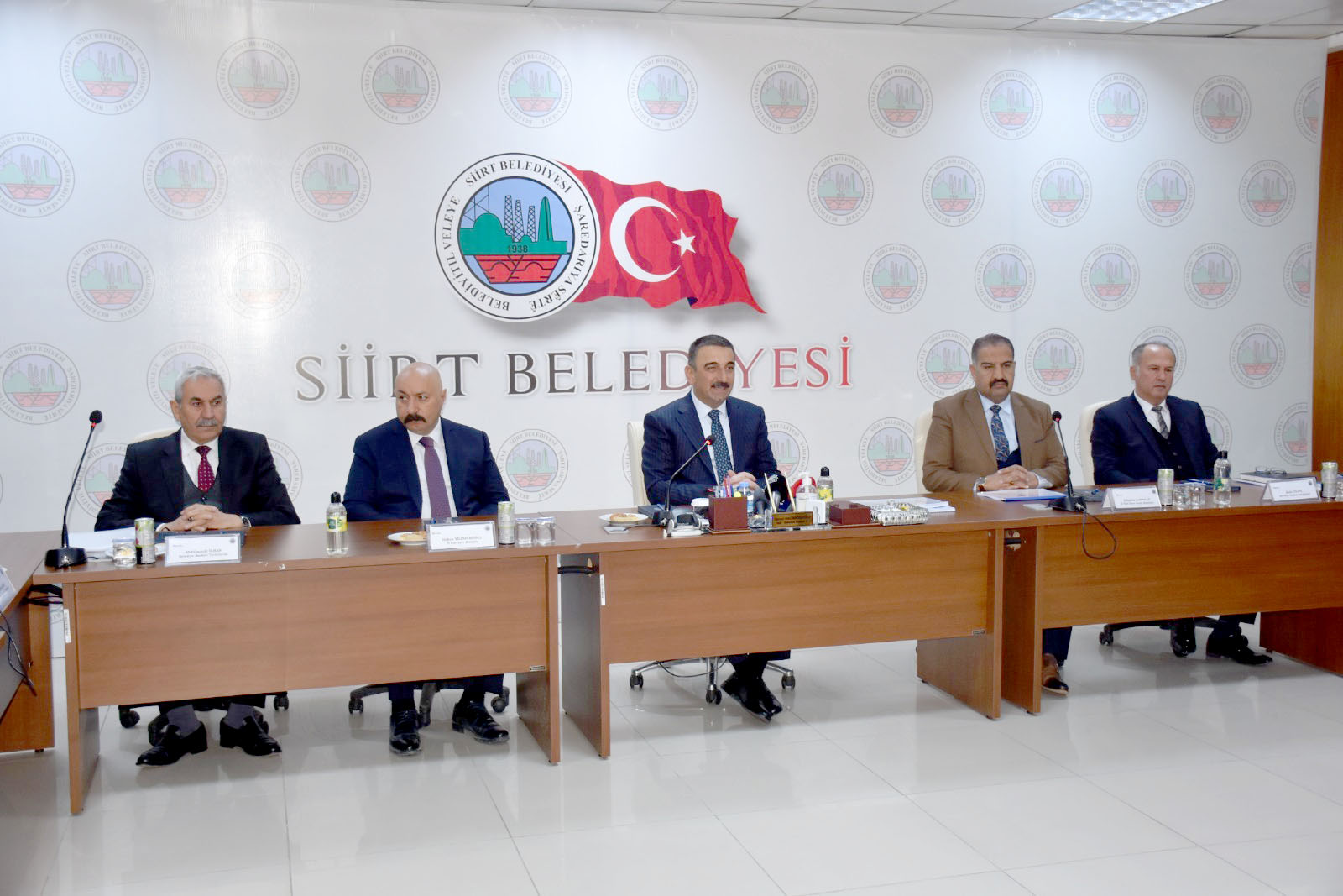 Vali Hacıbektaşoğlu basın mensuplarıyla bir araya geldi