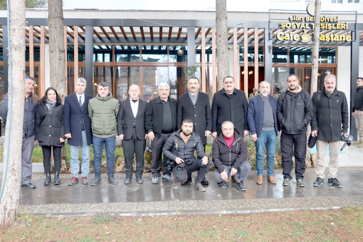 Siirt Valisi ve Belediye Başkan Vekili Osman Hacıbektaşoğlu: "Her Şeyin Başı Huzurdan Ge&ccedil;iyor"