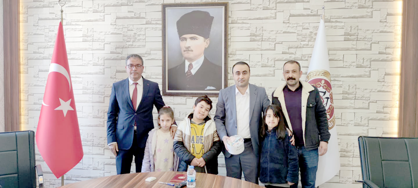 &Ouml;ğrencilerden &ouml;rnek davranış