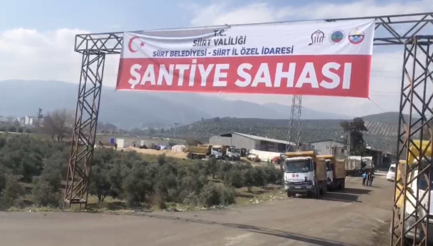 Siirt&rsquo;ten Hatay&rsquo;a Şantiye Desteği