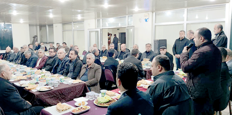 Tekin Muhtarlarla bir araya geldi