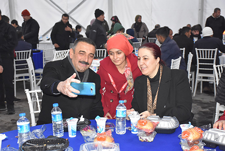 Vali Hacıbektaşoğlu, vatandaşlarla iftarda buluştu