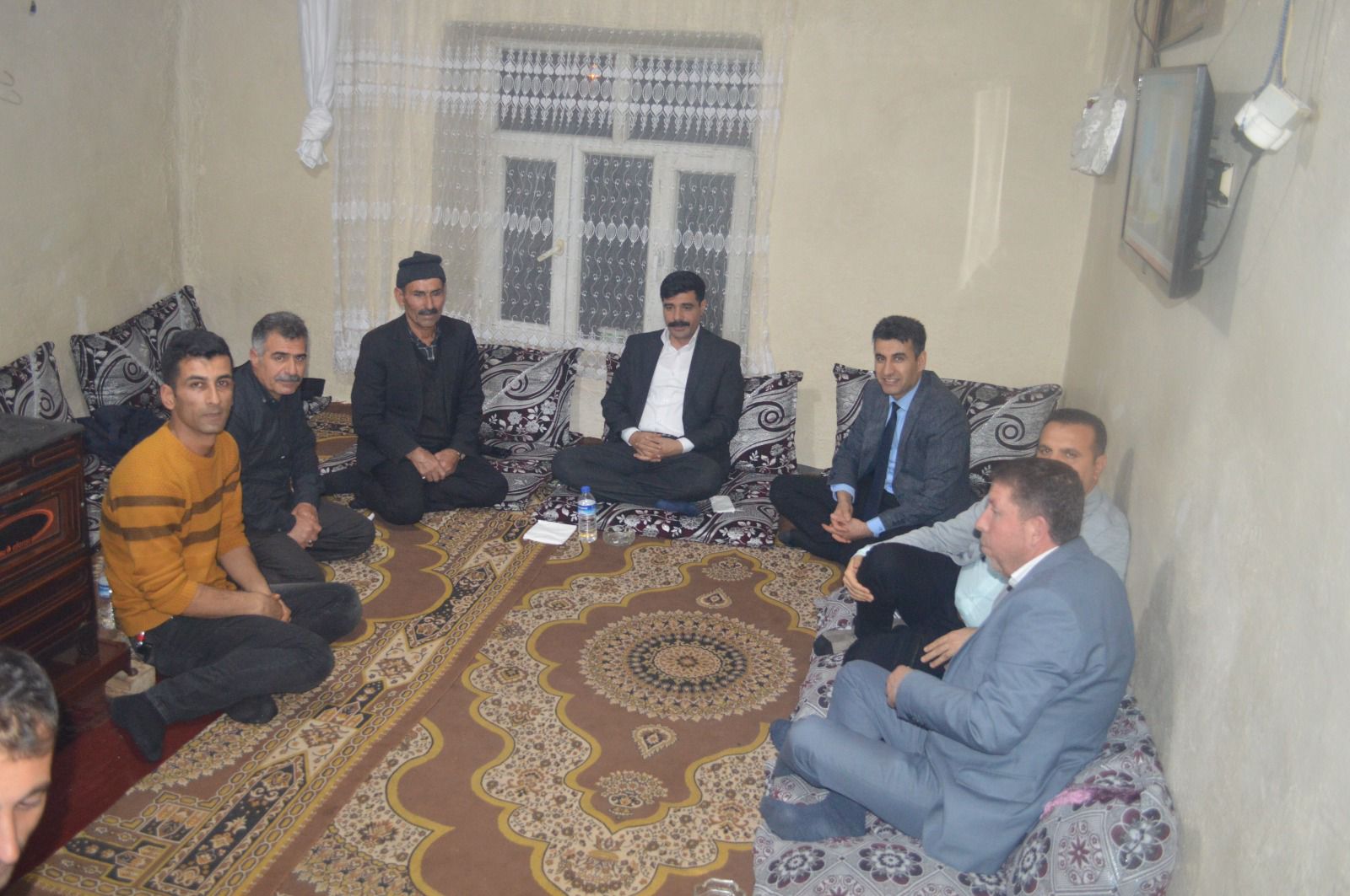 Kaymakam iftarda vatandaşa konuk oldu