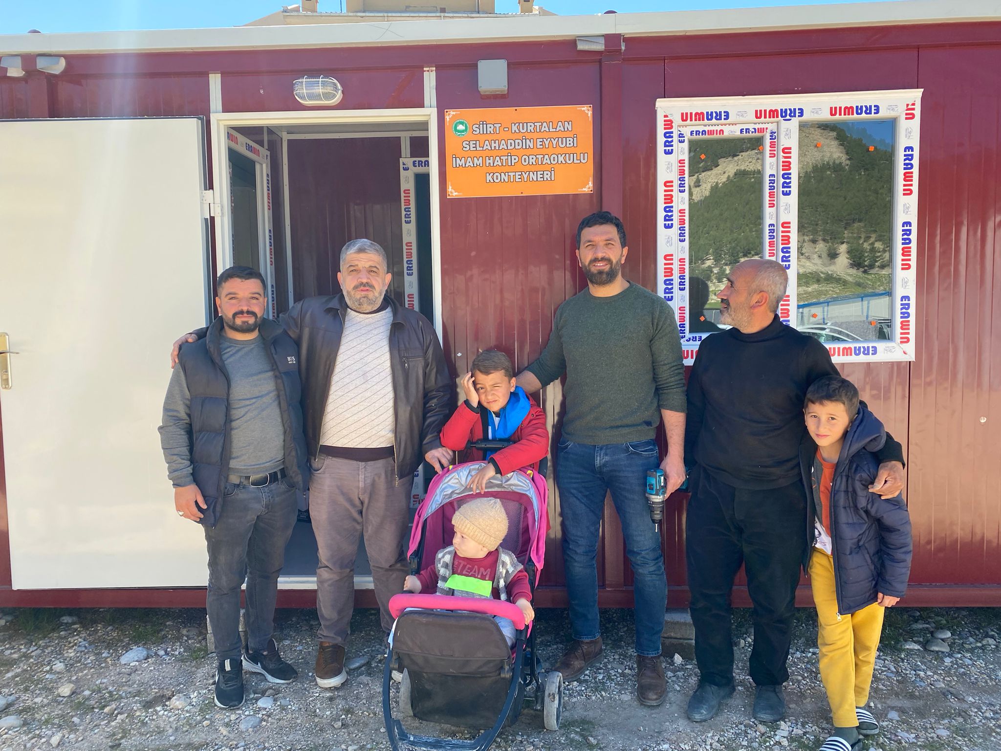 Kurtalan&rsquo;dan alınan konteyner depremzede aileye teslim edildi