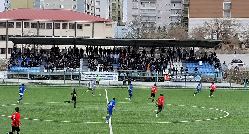 Kurtalanspor evinde beraberliğe razı oldu
