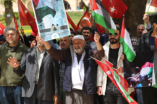 İsrail'in Mescid-i Aksa'ya ve Filistinlilere y&ouml;nelik saldırıları,&nbsp;Şanlıurfa'da protesto edildi.