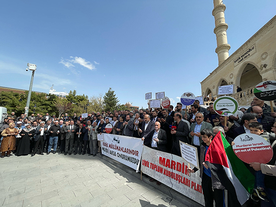 Diyarbakır, Mardin ve Şırnak'ta İsrail'in Mescid-i Aksa y&ouml;nelik saldırısı kınandı