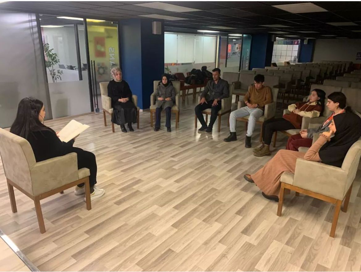 "&Ouml;z saygı ve kaygı" eğitimleri veriliyor