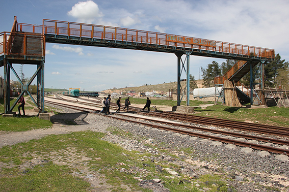 Tren garında bulunan &uuml;stge&ccedil;it kullanılmıyor